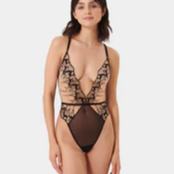 NWT Bluebella Bodysuit - Picture 1 of 4